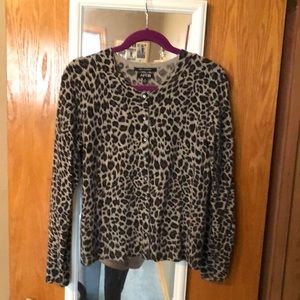 Apt 19 cashmere animal print sweater size M